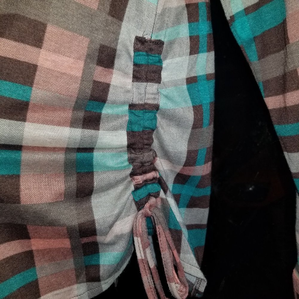 Long sleeve flannel button up shirt - Picture 5 of 5